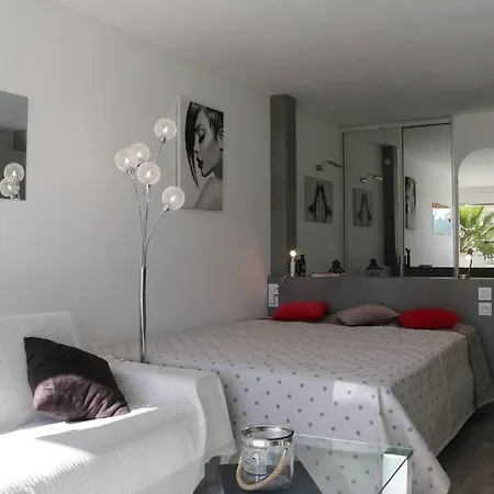 518, Port Soleil Au Village Naturiste 公寓